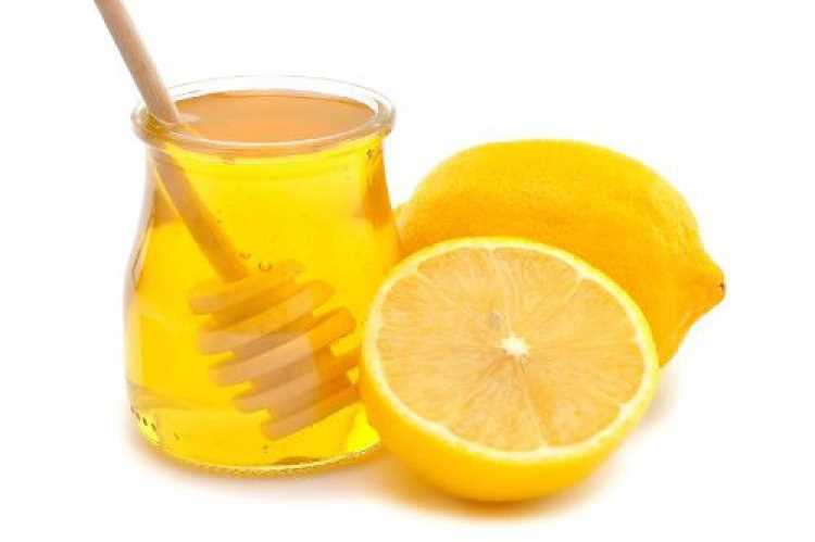 Mejora tu salud con agua y limón