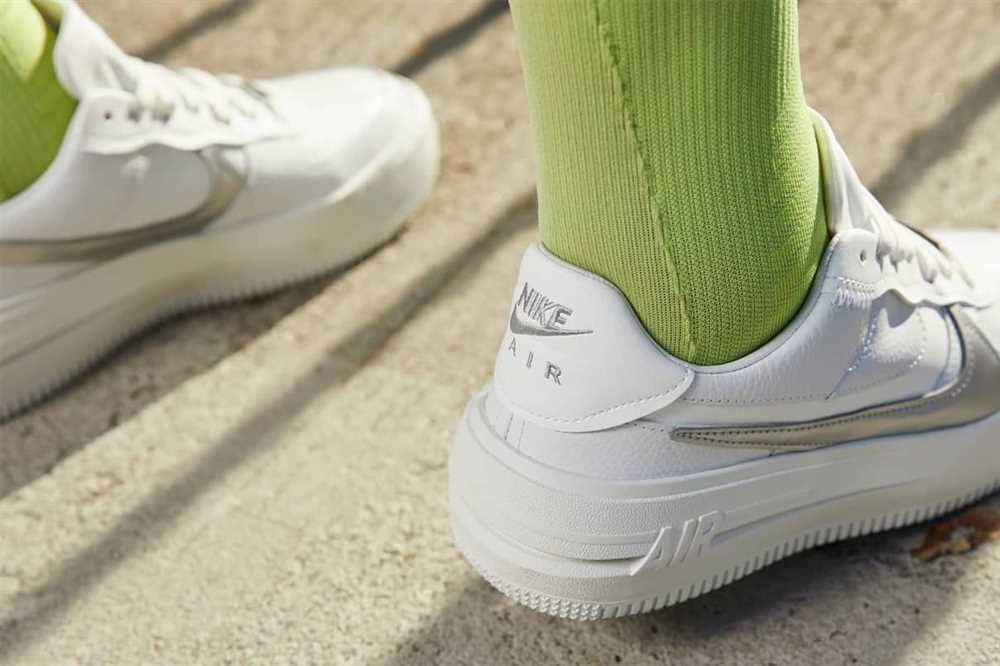 La tendencia de las zapatillas con plataforma